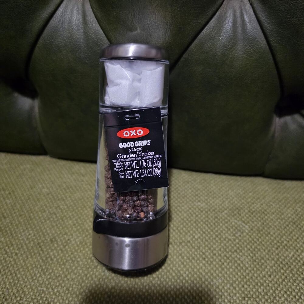 OXO Good Grips Stack Grinder Shaker Whole Black Pepper Sea Salt Sealed NEW